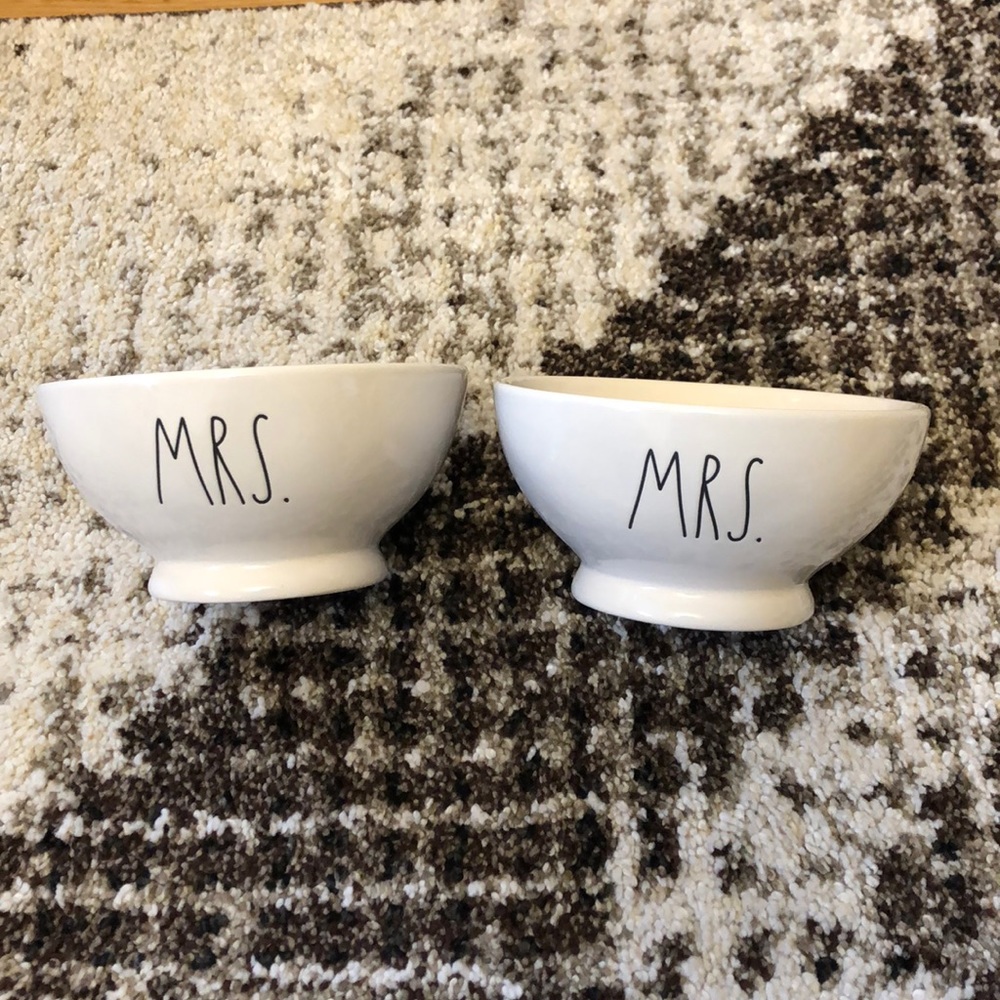 Rae Dunn Set of 2 MRS. Bowls